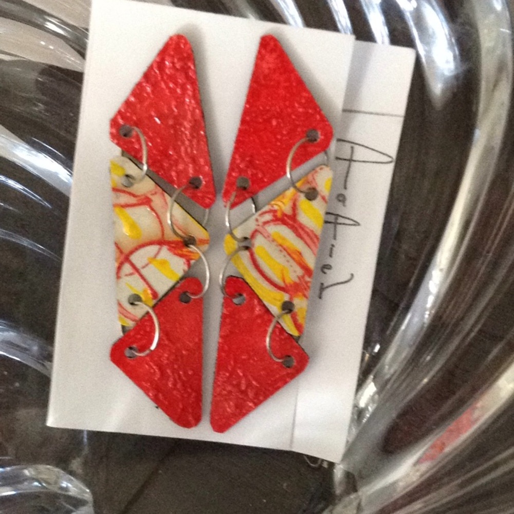 SWIRLY ART OR/CREAM/YEL Handmade Earrings